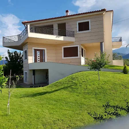 Dimitris Holiday home Aigio