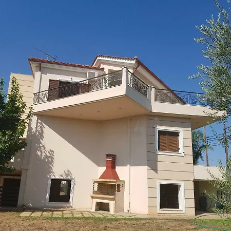 Dimitris Holiday home *